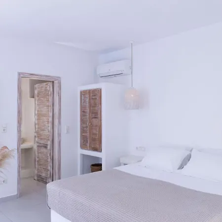 Sandora * Agios Prokopios (Naxos)